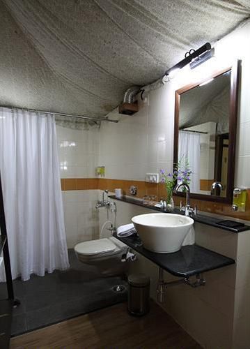 Olde Bangalore Resort And Convention Center Devanahalli Εξωτερικό φωτογραφία